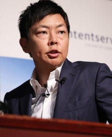 Nikkei-BP-speech_img01-367x450